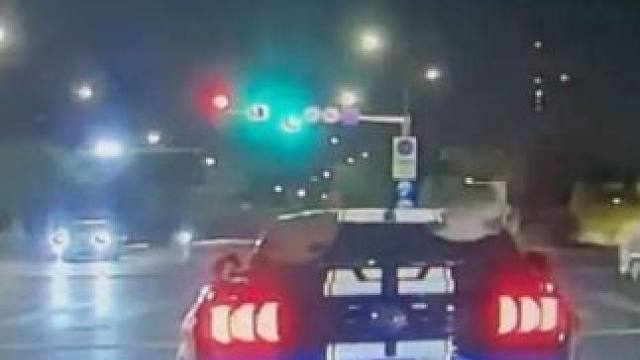 已经分不清游戏和现实了 #极品飞车集结 #新版本高速对决#福特野马