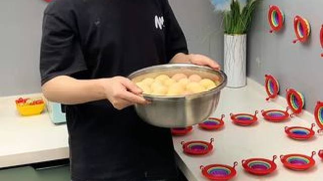 彩虹过滤网 别告诉我你家到现在都还没有这个#小怪物彩虹过滤网  ，用了才知道是真的好#七彩小怪过滤网