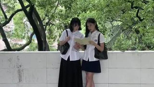 如果拍照只看脸，那我们的努力算什么