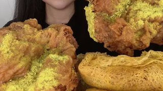 #老式炸鸡腿 炸香蕉 #老鼎丰月饼 礼盒装 有8盒8种口味 #月饼礼盒推荐 #快来