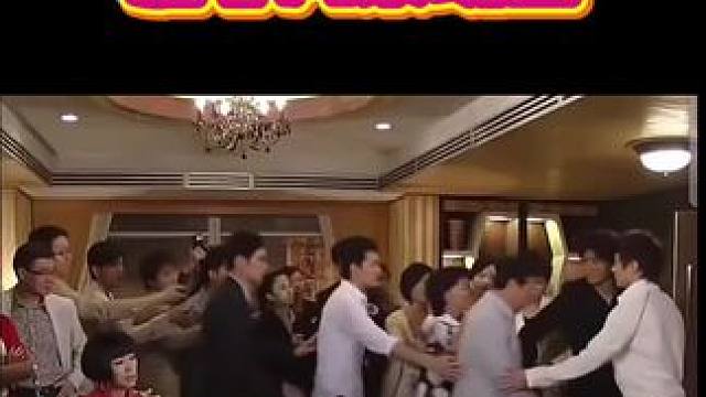 POV:如果公司变现溏心风暴 超好用最新升级款2合1抹地机吸尘 抹地，一机两用！还自带 自动清洗