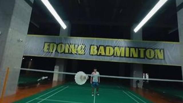 “听声音猜磅数” #羽毛球 #羽毛球第一视角 #薰风k520pro➕银刃 #薰风银刃