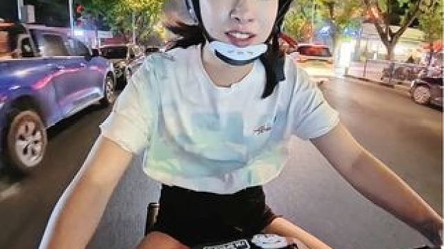 哼哼看看以后跑国道谁还敢拿远光灯射我！ #巡航 #摩托车 #无极CU625 #女骑 #我的骑行日常