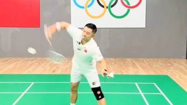 双打腋下球反拍正打技巧