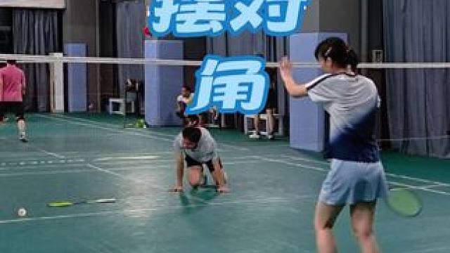 好不意思呀弟弟…其实我已经放水了#羽毛球 #吉隆坡的天气它是翻云又覆雨