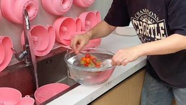 蜗牛自动清洗篮 蜗牛自动清洗篮，有了它，以后洗水果可就太方便了，自动洗干净还能自动沥水，#沥水篮  