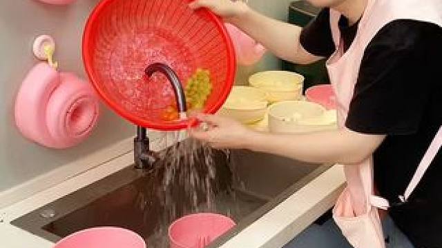 蜗牛自动清洗篮 蜗牛自动清洗篮，有了它，以后洗水果可就太方便了，自动洗干净还能自动沥水，#沥水篮  