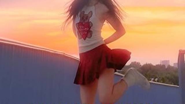 一觉回到梦核千禧年代 麻烦大数据把我推送给正常人谢谢谢谢