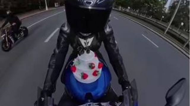 这个生日过得有点特别，