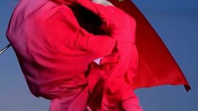 如果信仰有颜色 那一定是中国红 #国庆76周年 #国庆 #五星红旗 #国风正当红