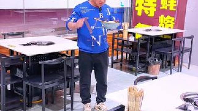 凌晨三点了 我就来发个心疼的作品 有很多事情 也只能默默承受着 算了 累了 真的累了 不想做了 多话