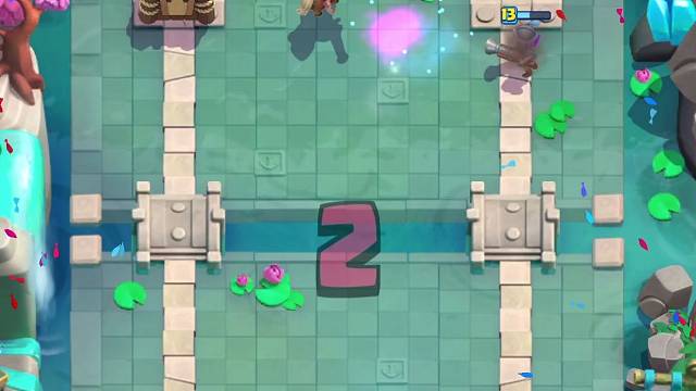 #皇室战争欧皇时刻# 翻盘石头人