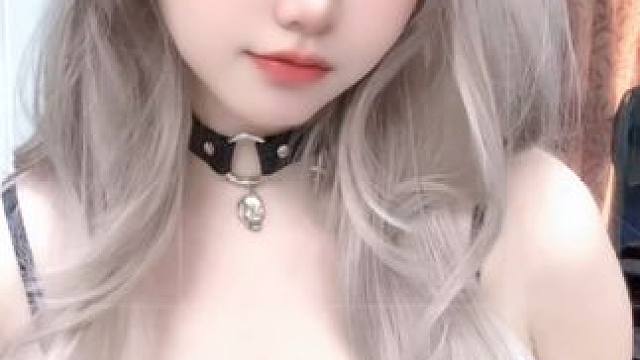 不要喜欢上那些不太认真喜欢你的人 #御姐 #氛围感 #甜妹 #颜值 #自拍