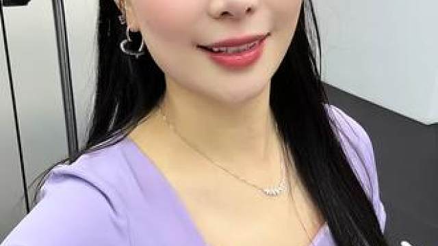 果业人 要努力卖水果也要努力强身健体 游泳‍️健身️