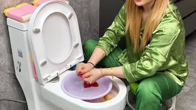 多功能肥皂盒 手洗衣服一定少不了这个 ，起泡很丰富不打滑，可以把肥皂用的一点都不剩，还是