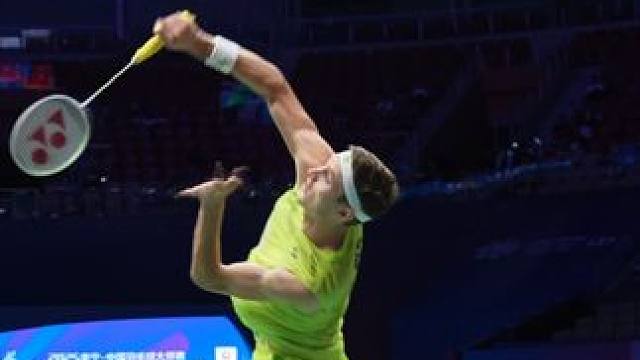 刷到这个视频，证明你该去打球了