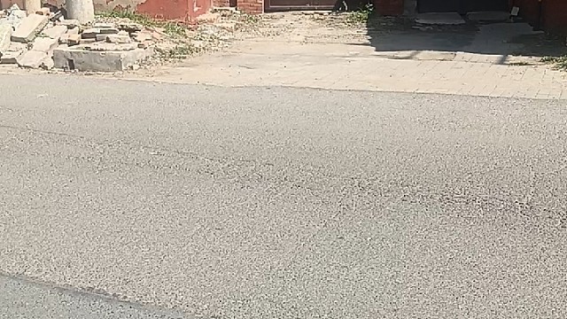 男人的润滑油两个中学教师晚上八点出来