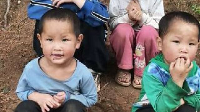 希望他们健康快乐成长每一天。#农村孩子