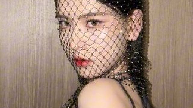 当你拥有一个水晶面罩你就会得到…