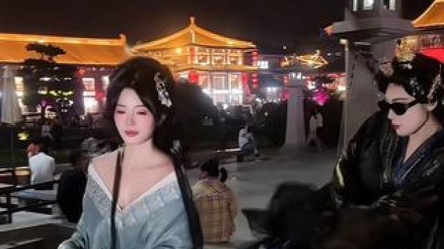 早知道你喜欢坏的，我就不装了。