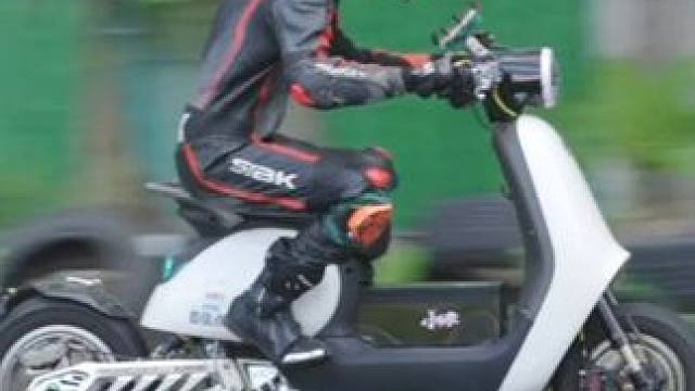 一定是给我们的九号万拉万气势吓倒了！