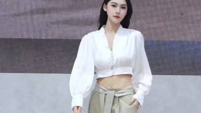 #气场全开 #车展现场 #西安车展