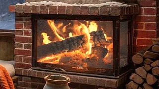 住在暴雪中小屋休息吧，聆听着风雪的声音入眠 #助眠视频 #解压助眠 #白噪音 #睡眠音乐 #深度睡眠