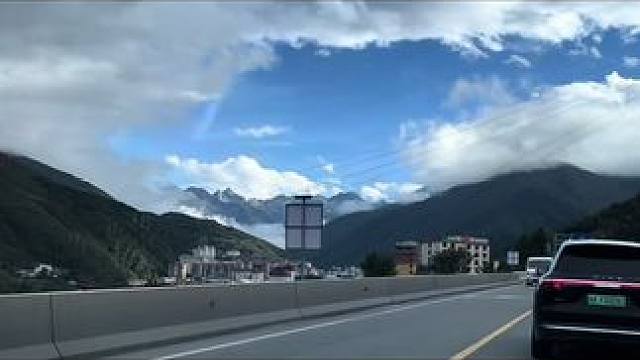 #318川藏线 #318川藏线 #此生必驾318 #跟着高德扫街榜探好店 #原创视频