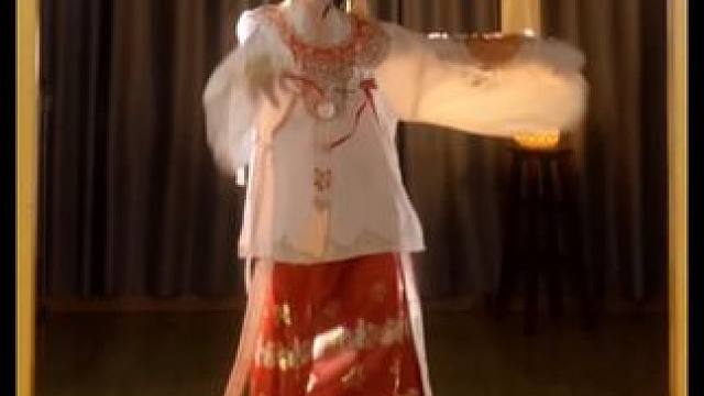 中秋快乐！今天吃月饼了嘛 #在中秋向月亮许愿 #汉服 #古典舞