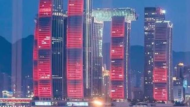 如果用一种味道形容重庆，我想大概就是火锅味～ 好香哟～在家吃火锅，还得是 重庆桥头火锅底料～
#桥头