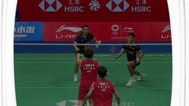 由阿提哈德航空呈现的月度最佳回合来自梁伟铿/王昶对阵阿尔菲安/菲克里️