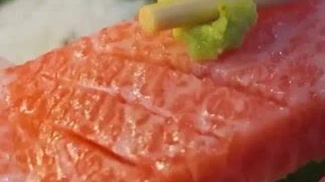 无比解压的蓝鳍金枪鱼切割技术，精湛杀鱼技巧，完美的展示生鱼片 #蓝鳍金枪鱼 #杀鱼技术 #生鱼片 #