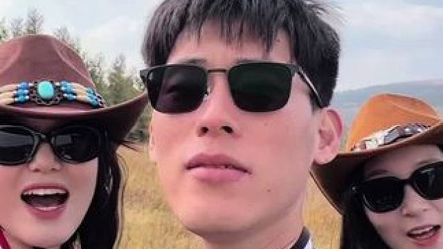 逝去的过往就别再回头望！活在当下，热烈且自由#旅行 #自由 #内蒙古