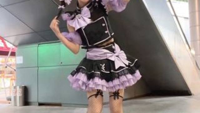 那些你以为很大其实很小的东西^¬^#地下偶像 #宝宝