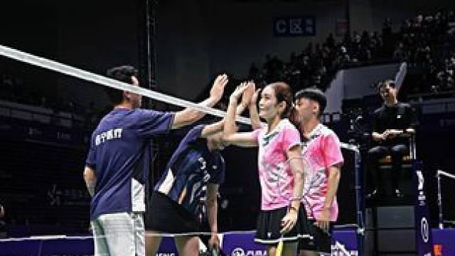 配合默契 实力超群 神木羽悦混双谢炜杰/赖沛君#林丹杯羽毛球公开赛 #羽毛球