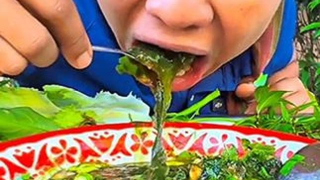 泰式浓汤浒苔杂拌