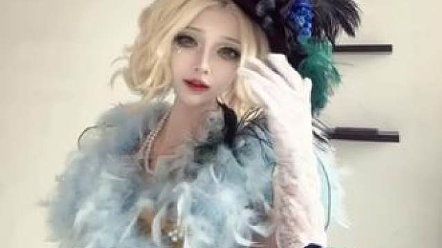 上线就送十连抽。