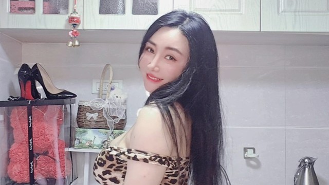 普通的豹纹阿姨