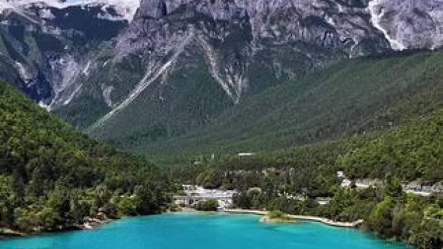 当高原的牦牛遇见 酸辣的鲜汤～ #喃么牛#来云南必吃的美食#丽江地标打卡美食餐厅#丽江美食攻略#酸汤