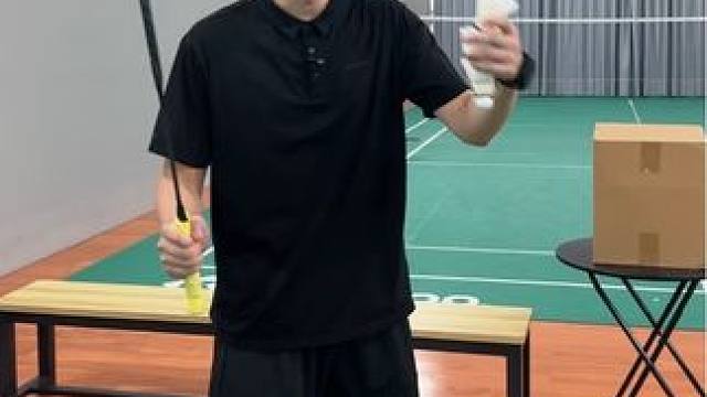 轻者淤青3天，重者原地抬走。别人是拍段子，你是真的会进去#羽毛球