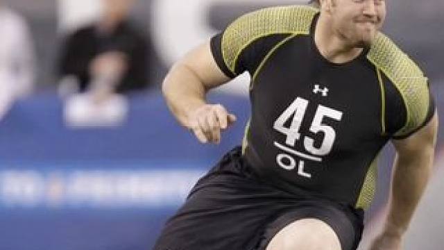 球类侧向速度变向折返跑练习 #速度#敏捷#变向过人#弹跳#爆发力