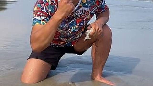 赶海吃鲜螃蟹 #美食 #泰国美食 #户外美食 #内容启发搜索