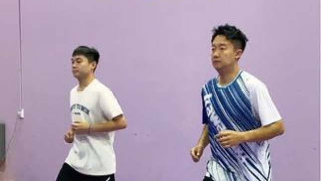 想要更快的步法？就练这个，更稳定的跳跃+更敏捷的启动！ #羽毛球 #川崎穿越羽毛球鞋 #川崎穿越2M