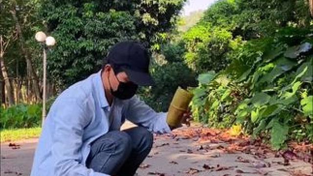 一个人走路试试这样拍创意小短片