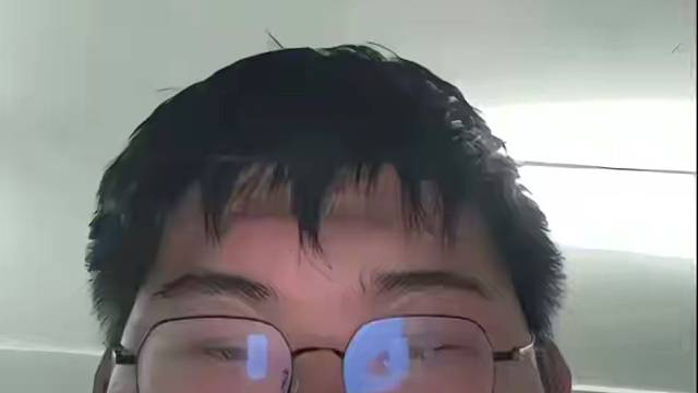 不开心 发个自拍