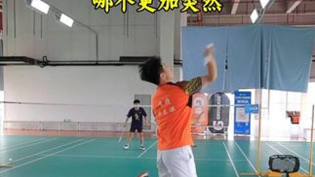 石宇奇的石一劈和不转身劈杀谁更厉害 #羽毛球 #羽毛球劈吊球教学 #羽毛球劈杀