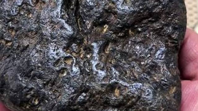 #弘扬华夏陨石文化交流与鉴赏收藏#以石会友广交天下朋友 #原石原色纯天然陨石#不弄虚作假