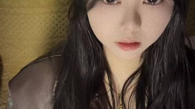 “江洲，下雪天，白金汉宫，我…我醒了，秦sir。” 配音