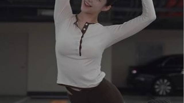 跳完最后一支舞回家！ #孤身摇舞蹈挑战 #舞蹈老师 #孤身摇 #舞蹈