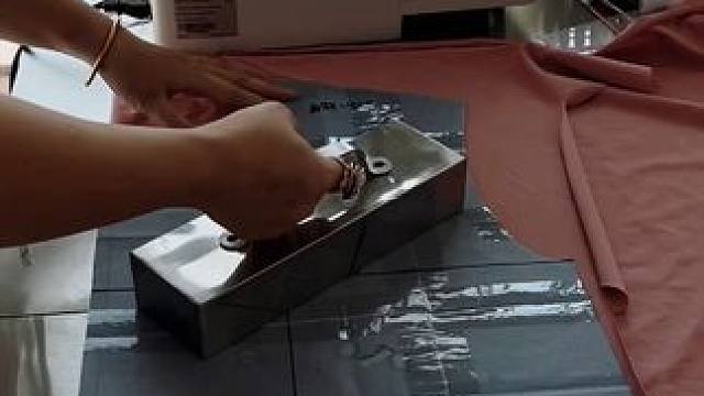 打扮不是为了给别人看，而是我今天心情很好